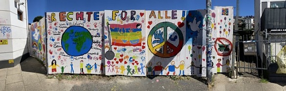 Hier sehen Sie die 6b bei der Wandgestaltung.