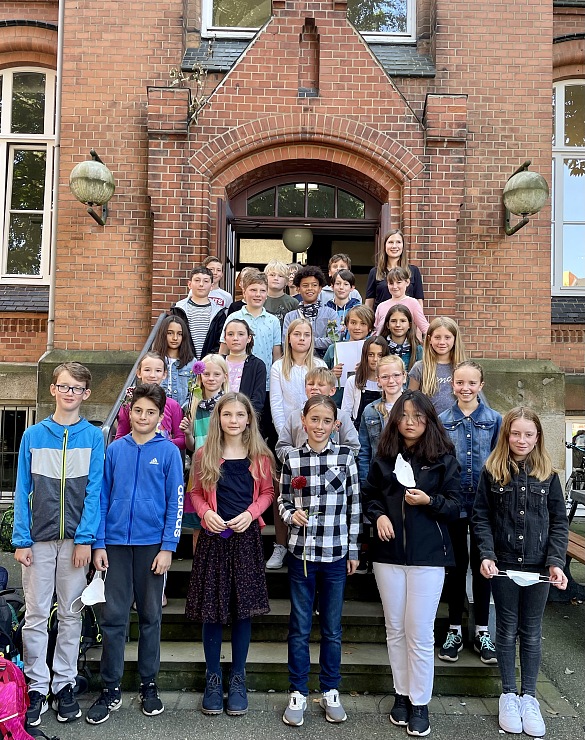 Hier sehen Sie Einschulungsfotos der 5. Klassen