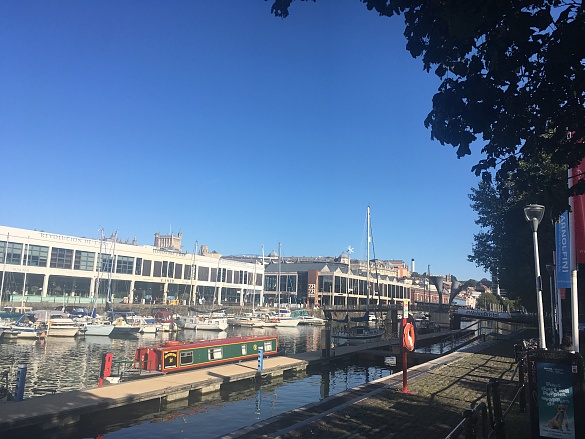 Ausblick auf den Hafen